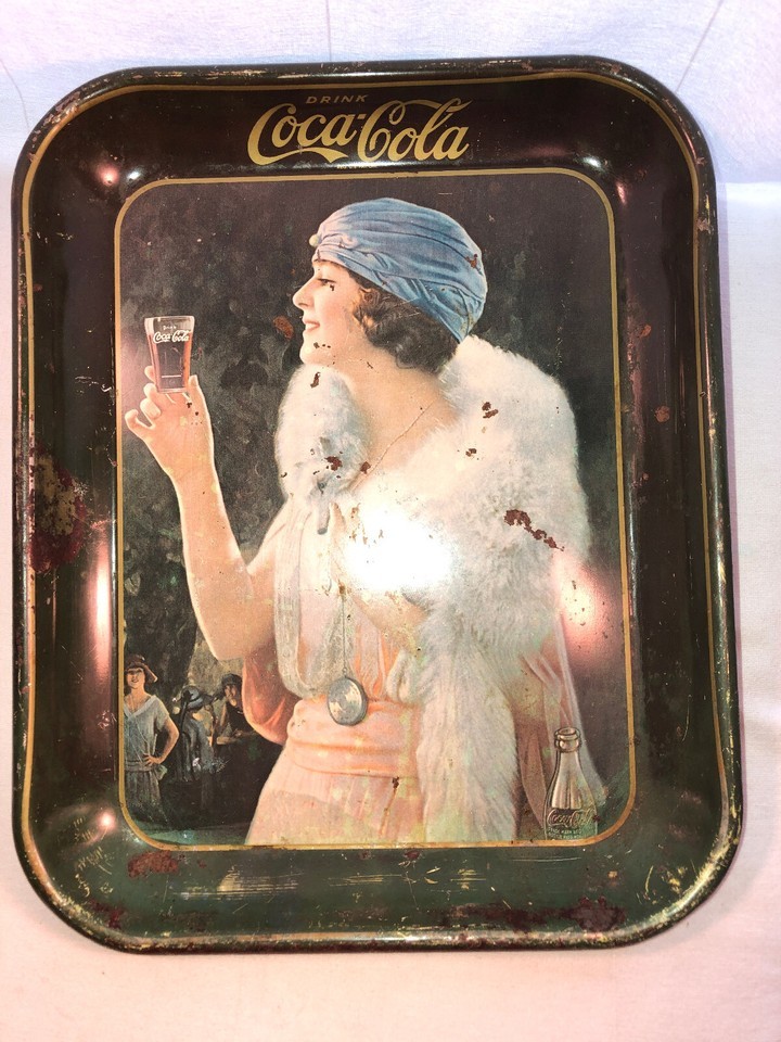 Coca Cola Tray Woman With Fox Wrap - £30.08 GBP
