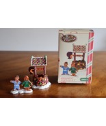 Lemax Sugar N Spice Wishing Well Of Delights Set of 2 Christmas Village - $14.25