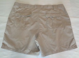 Roundtree &amp; Yorke Size 50 Waist WASHED UTILITY CARGO Khaki New Mens Shorts - $58.41