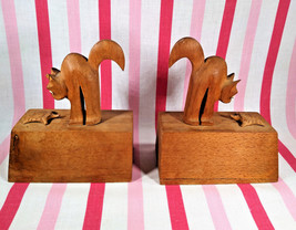 Neat Vintage Hand Carved Hunched Back Kitty Cat and Turtle Wooden Bookends - £22.38 GBP