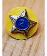 BSA Cub Scout 2 Year Service Star Pin With Yellow Disc Boy Scouts - $18.13 CAD