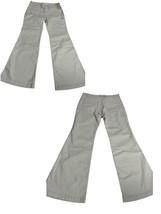 Levi’s Super Low Flare Women Pants Size 30x32 Slim Through Hip And Thigh - $750.60 MXN