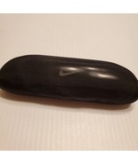 NIke small hard clamshell eyeglasses case.   - $187.04 MXN