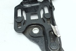 2007-2013 BMW X5 FRONT LEFT AND RIGHT SIDE HOOD HINGE SUPPORT BRACKET H1068 image 3