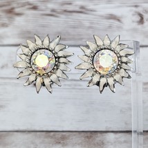 Vintage Weiss Clip On Earrings Cream with Aurora Borealis Center - £14.95 GBP