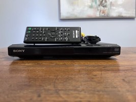 Sony Progressive Scan CD &amp; DVD Player. DVP-SR210P With Cables And Remote... - $14.01