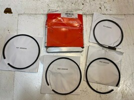 Perfect Circle OEM Part # RS-6454 Piston Rings S41419 - $70.08 CAD