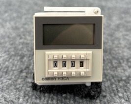 Omron H3CA-8 Solid-State Digital Timer Relay 200/220/240VAC H3CA8 8 pin ... - $15.83