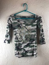 Wet Seal scoop camo 3/4 Sleeve T-shirt Women&#39;s S stretch cotton  - $15.68