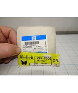 GM 12479302 Seal for Front Axle CV Shaft OEM NOS General Motors - $294.30 MXN