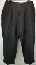 I) Elisabeth by Liz Claiborne Women's 33" Waist Cropped Black Pants - $6.92