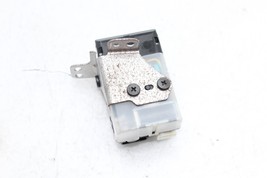 04-09 TOYOTA PRIUS SMART KEY IGNITION KEY HOLDER E6024 image 3