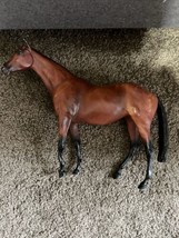 Breyer Model Horse Touch of Class #420 Famous Bay Thoroughbred Mare - £23.67 GBP