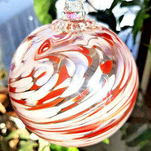 Hanging Glass Ball 4&quot; Diameter Red and White Swirls (1) Friendship Ball ... - $15.15