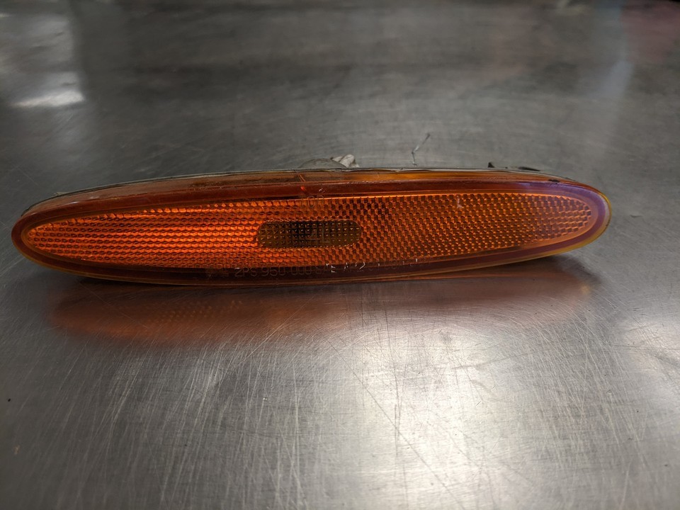Driver Left Side Marker For 03-08 Mazda 6  2.3 - $25.94