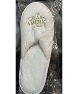 Grand America Hotel Slippers Unisex White &amp; Gold Letters Slip On One Siz... - $14.84