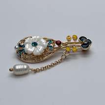 Stonelry Elegant Pearl Brooch Pin - Perfect for Adding a Touch of Glamour to Any - $19.95