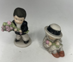 Vintage Enesco By Alaska Momma  “I Know How to Win a Heart&quot; 1998 &amp; Sitting Girl - £15.05 GBP