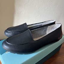 Cliffs by White Mountain Black Gracefully Flat Shoes Faux Leather Sz 6.5 Wide - £19.41 GBP
