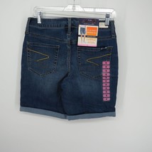 Seven7 Women&#39;s Blue Denim Stretch Rolled Cuff Shorts Size 6 NWT $59 - £13.32 GBP