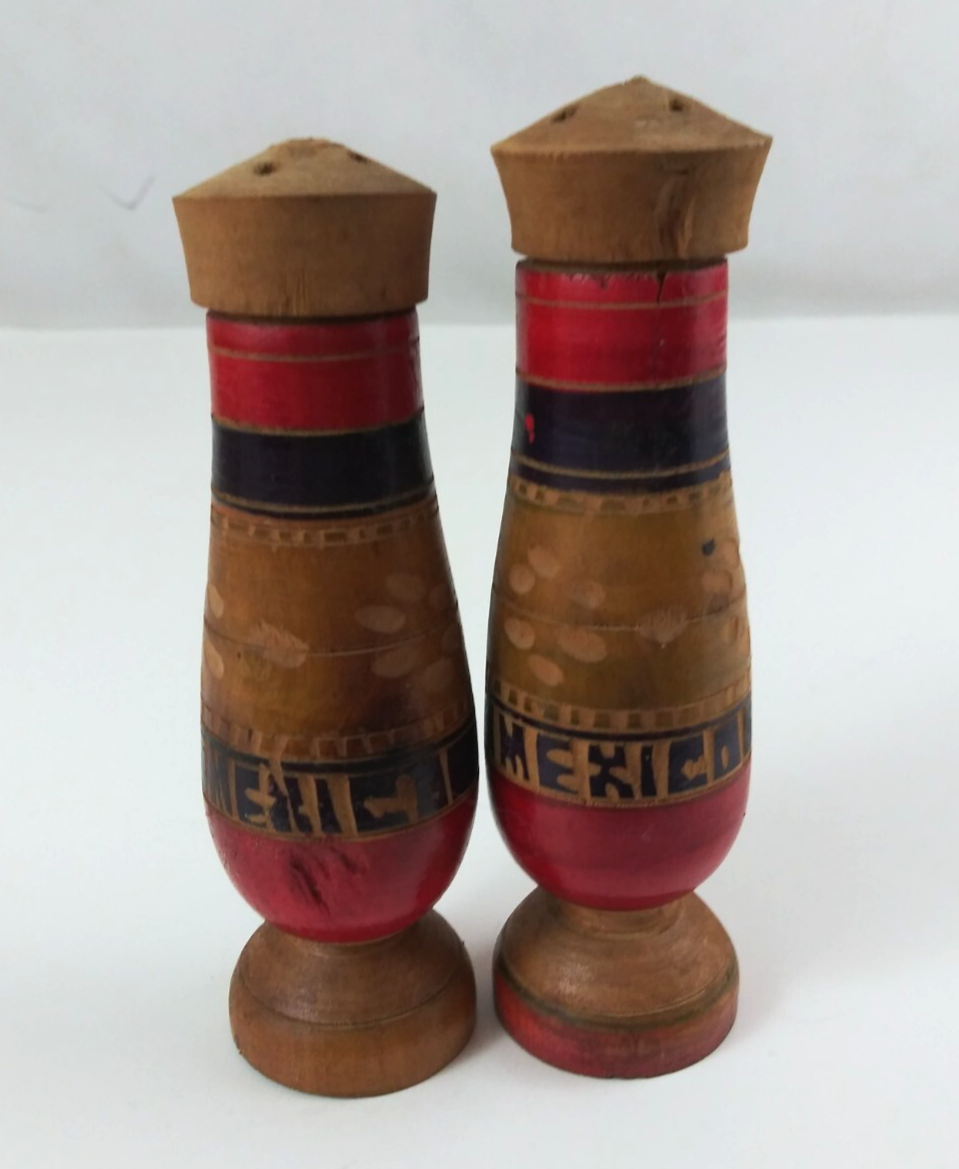Vintage Wooden Hand Painted Folk Art Mexico 3.75&quot; Salt &amp; Pepper Shakers - $7.75