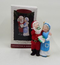 Hallmark A Handwarming Present Mr. And Mrs. Claus Ornament QX5283 NOS 3&quot; - £12.63 GBP