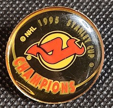 1995 Champions Stanley Cup New Jersey Devils Lapel Hat Pin - £6.95 GBP