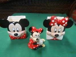 Great Collectible  MICKEY &amp; MINNIE MOUSE Ceramic Boxs &amp; FREE Minnie Figure - £11.57 GBP