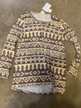 Lularoe Lynnae Long Sleeve Shirt xxsmall 2XS NWT cream Brown Aztec S - £14.56 GBP