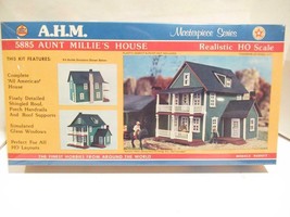 Ho Trains Vintage Ahm 5885 Aunt Millie&#39;s House KIT-MASTERPIECE-SEALED- NEW- S31V - £28.32 GBP