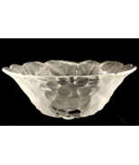 Mikasa Studio Nova Satin Etch Glass Salad Serving Bowl 11 Inch Grape Design - $26.04 CAD