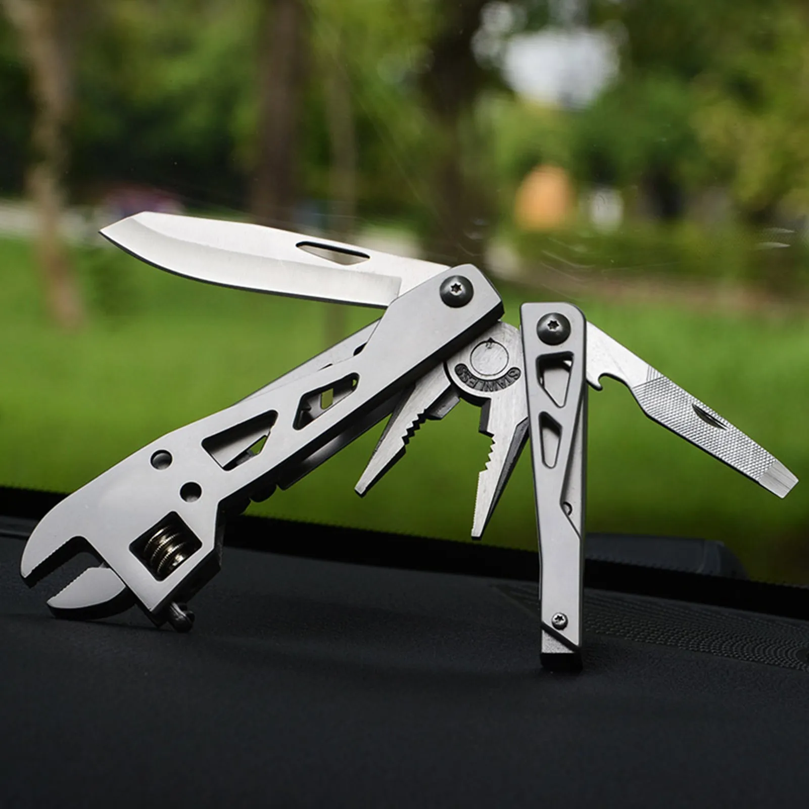 10 In 1 Adjustable Multi-Tool Wrench Portable Folding Wrench Plier Multipurpose - £30.74 GBP