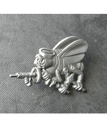 USN NAVY SEABEES SEABEE LAPEL PIN BADGE 1.2 INCHES - $5.78