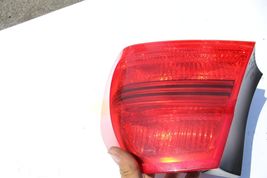 2006-2008 BMW 330I 328I PASSENGER RIGHT SIDE TAIL LIGHT X1936 image 4