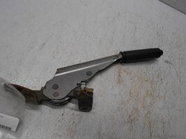 2004 2005 2006 2007 2008 Chevrolet Aveo Parking Brake Lever With Bolts - €51,83 EUR