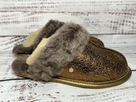 Size 6 UGG Women&#39;s Scuffette II Metallic Sparkle Slipper - 1125394 Bronze - $79.99