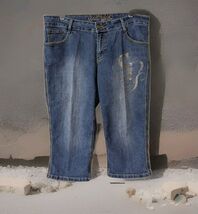 VINTAGE Southpole Jeans Women's 16 Capri Embroidered Pockets Blue denim - $24.74