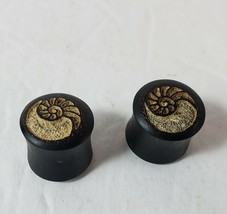 Black Shell Fossil Horn Plug Earrings Stud Circle Round Earlet Body Art ... - £19.46 GBP