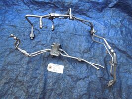 2009 Volkswagen Touareg 4.2 v8 fuel rail line distributor assembly engin... - $109.99
