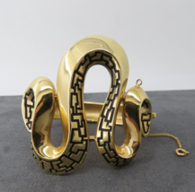 Vtg Crown Trifari  Snake Bangle Bracelet Gold Tone Hinged Black Enamel Texture - £234.15 GBP