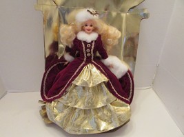Mattel 15646 Happy Holidays Barbie 1996 Maroon Velvet No Box  LotP - £11.63 GBP