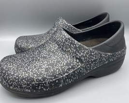 Crocs Neria Pro II Speckled Black Slip Resistant Women’s Shoes Comfort S... - $310.07 MXN