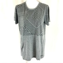 Craft Womens Top Athletic Work Out Moisture Wicking Geometric Gray Size XL - $19.34