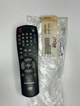 Samsung 00056A Remote, OEM NOS for DVD Player DVD511 DVD611 DVD511/XAA D... - £7.62 GBP