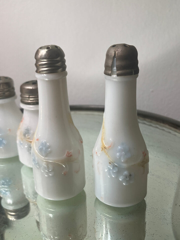 2 Pairs of Antique EAPG Forget Me Knot Peewee Tall/Short Salt & Pepper Shakers Item image 4