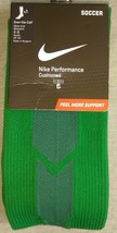  Nike Women&#39;s PERFORMANCE Cushioned Green Soccer Socks Sz Small - £10.97 GBP