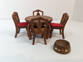 Vintage Doll&#39;s toy Round Table and 4 chairs Miniature Dollhouse with Dog Bowl - £18.56 GBP