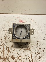 300       2007 Clock 1330612 - $660.93 MXN