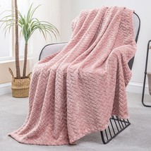 Exclusivo Mezcla Pink Fleece Throw Blanket For Couch And Bed, 50X70 Inches Soft - £23.10 GBP