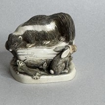 Harmony Kingdom Foul Play Skunk Trinket Box 1998 Retired United Kingdom - $29.99